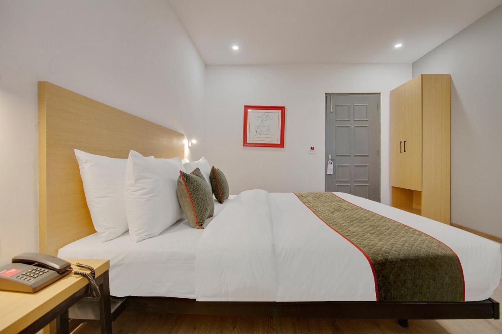 Lite 4* New Delhi